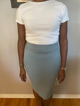 Load image into Gallery viewer, Knee Length Pencil Skirt
